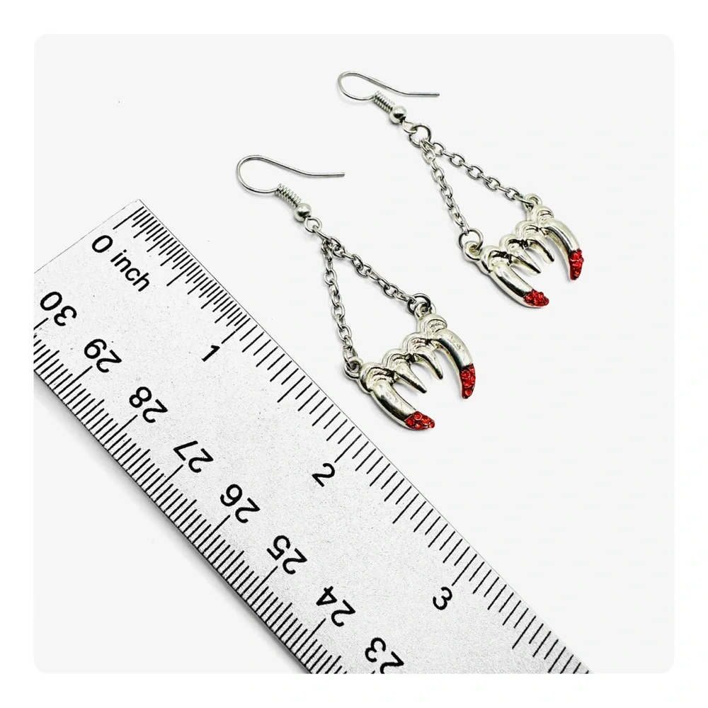 ★ Vintage Y2K Vampire Fangs Dangling Earrings - Silver/Red ★ - Picture 14 of 15